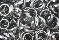 Hematite Rings facetted 6mm, 50 pcs.