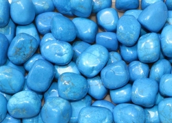 Trkenit (Howlite col.) Trommelsteine B-Qualitt