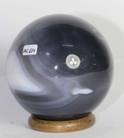 Chalcedon-Achat Kugel Nr. 64
