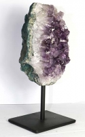 Amethyst on metal stand No. AMM58