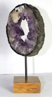 Amethyst Ring (Scheibe) Nr. 123 auf Holzsockel