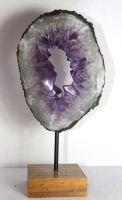 Amethyst Ring (Scheibe) Nr. 126 auf Holzsockel