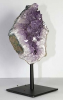 Amethyst on metal stand No. AMM72
