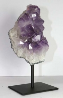 Amethyst auf Metallsockel Nr. AMM74