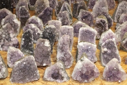 Amethyst with base small pieces B-Quality