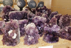 Amethyst mit Standflche A+ Qualitt