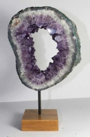 Amethyst Ring (Scheibe) Nr. 133 auf Holzsockel