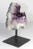 Amethyst on metal stand No. AMM87