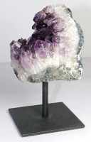 Amethyst on metal stand No. AMM87