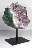 Amethyst Nr. 104 auf Metallstnder