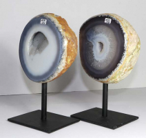 Set Agate Geodes on metal stands No. ACM113