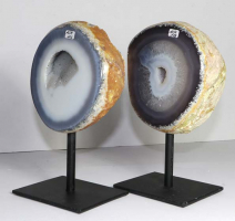 Set Achat-Geoden Nr. 113 auf Metallstnder