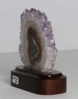 Amethystrose auf Holzsockel Nr. 39