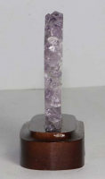 Amethystrose auf Holzsockel Nr. 39