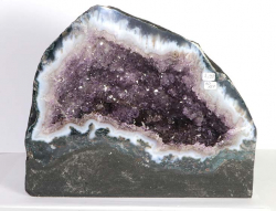 Amethyst-Druse Nr. 187