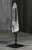 Lemurischer Quarz (Bergkristall) Nr. 12 auf Metallstnder