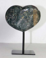 Amethyst Herz Nr. 146 auf Metallstnder