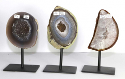 Set Achat-Geoden Nr. 129 auf Metallst�nder
