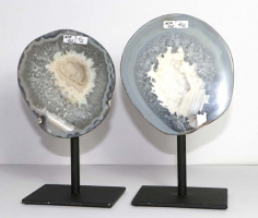 Set Achat-Geoden Nr. 132 auf Metallstnder