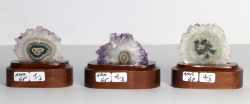 Set Amethystrosen auf Holzsockel Nr. 68