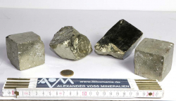 Set Pyritw�rfel PW1