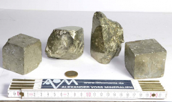 Set Pyritw�rfel PW1