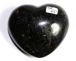 Turmalin (Sch�rl) Herz Nr. 65