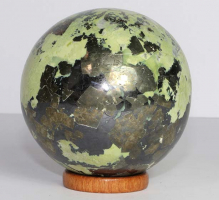 Serpentin Kugel Nr. 65