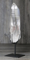 Lemurischer Quarz (Bergkristall) Nr. 34 auf Metallst�nder