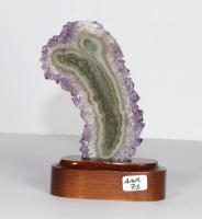 Amethystrose auf Holzsockel Nr. 73