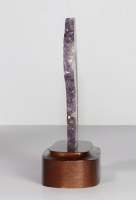 Amethystrose auf Holzsockel Nr. 73