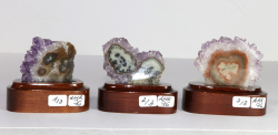 Set Amethystrosen auf Holzsockel Nr. 76