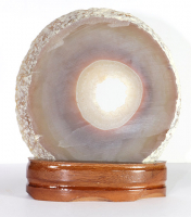 Achat Nr. 111 auf Holzsockel