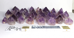Amethyst Spitzen poliert mit Standfl�che Set Nr. 3 B-Qualit�t