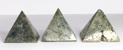 Pyrit Pyramide Nr. 518 B-Qualit�t