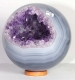 Amethyst mit Chalcedon Kugel Nr. 42